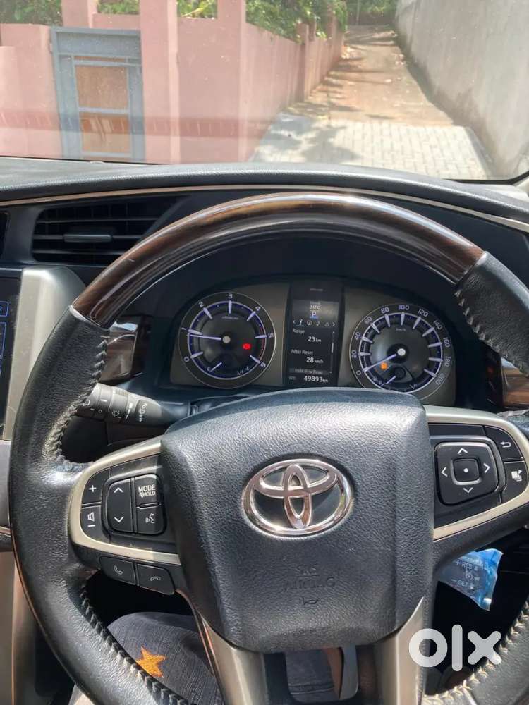Innova Crysta