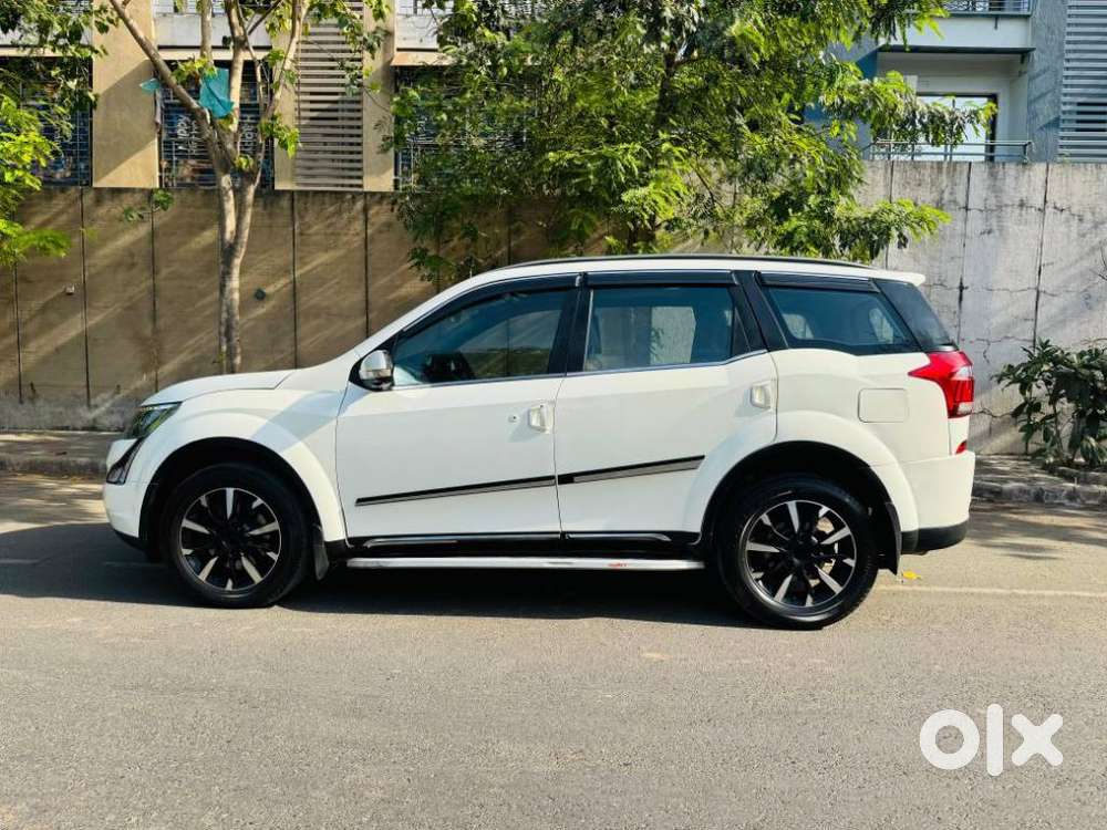 Mahindra Xuv500 W11 Option At, 2020, Diesel