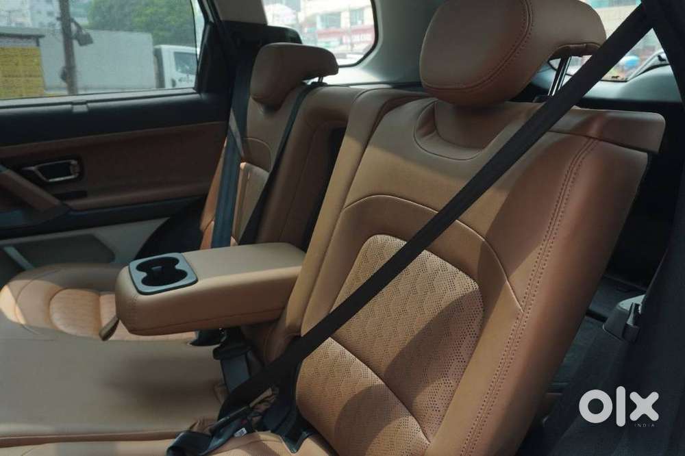 Tata Safari Adventure Plus At, 2025, Diesel