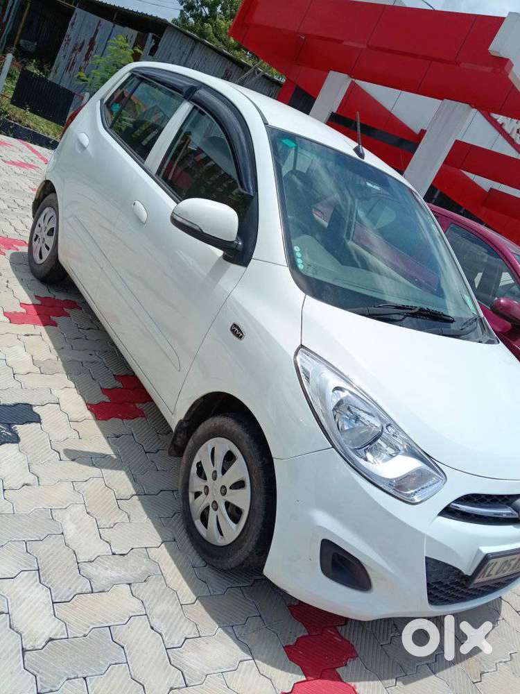 Hyundai Grand I10 Sportz 1.2 Kappa Vtvt, 2012, Petrol