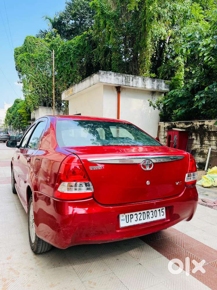 Toyota Etios Liva, 2011, Petrol