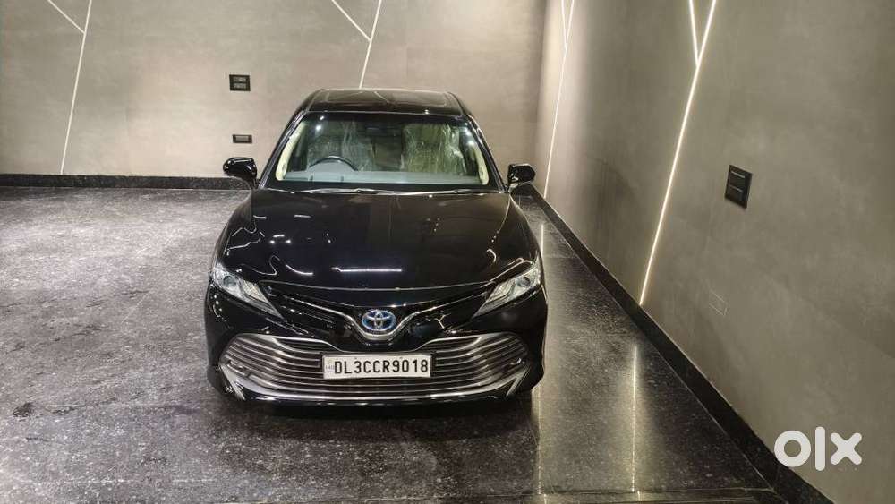 Toyota Camry 2.5 Hybrid, 2019, Petrol