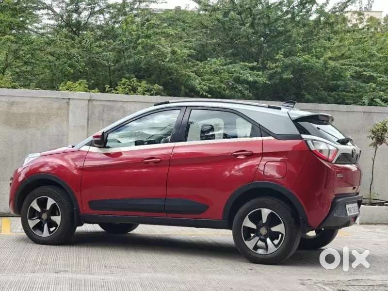 Tata Nexon 1.2 Revotron Xza Plus Dualtone, 2018, Petrol