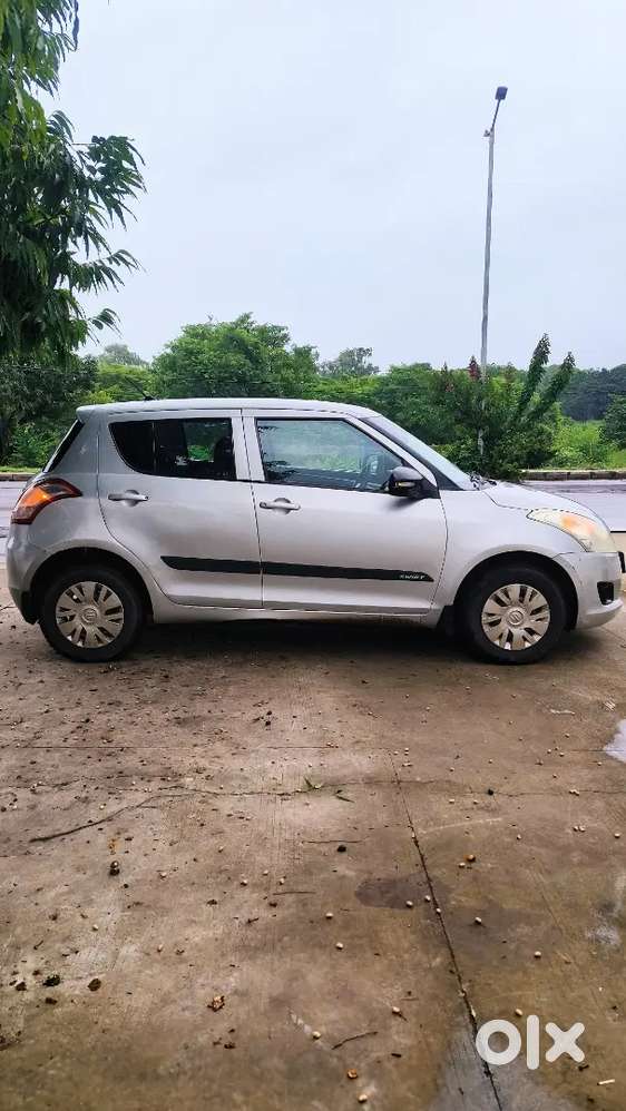 Swift Vxi Pure Petrol