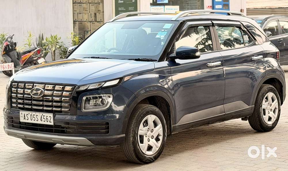 Hyundai Venue Sx Mt, 2022, Petrol