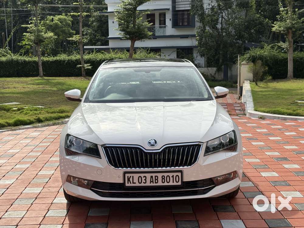 Skoda Superb Lk 1.8 Tsi At, 2017, Petrol