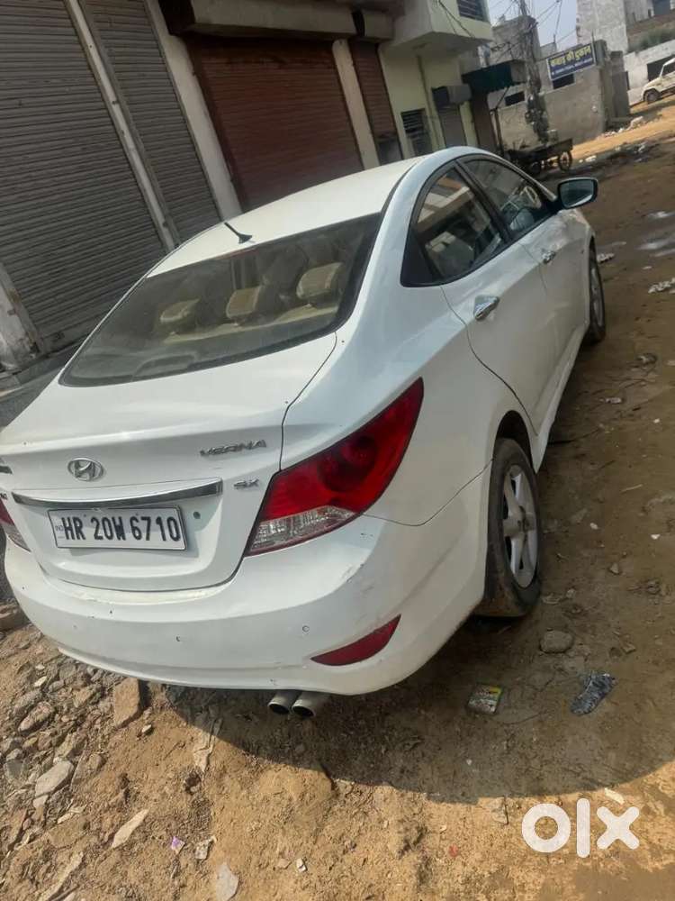 Hyundai Verna 1.6 Sx 2011