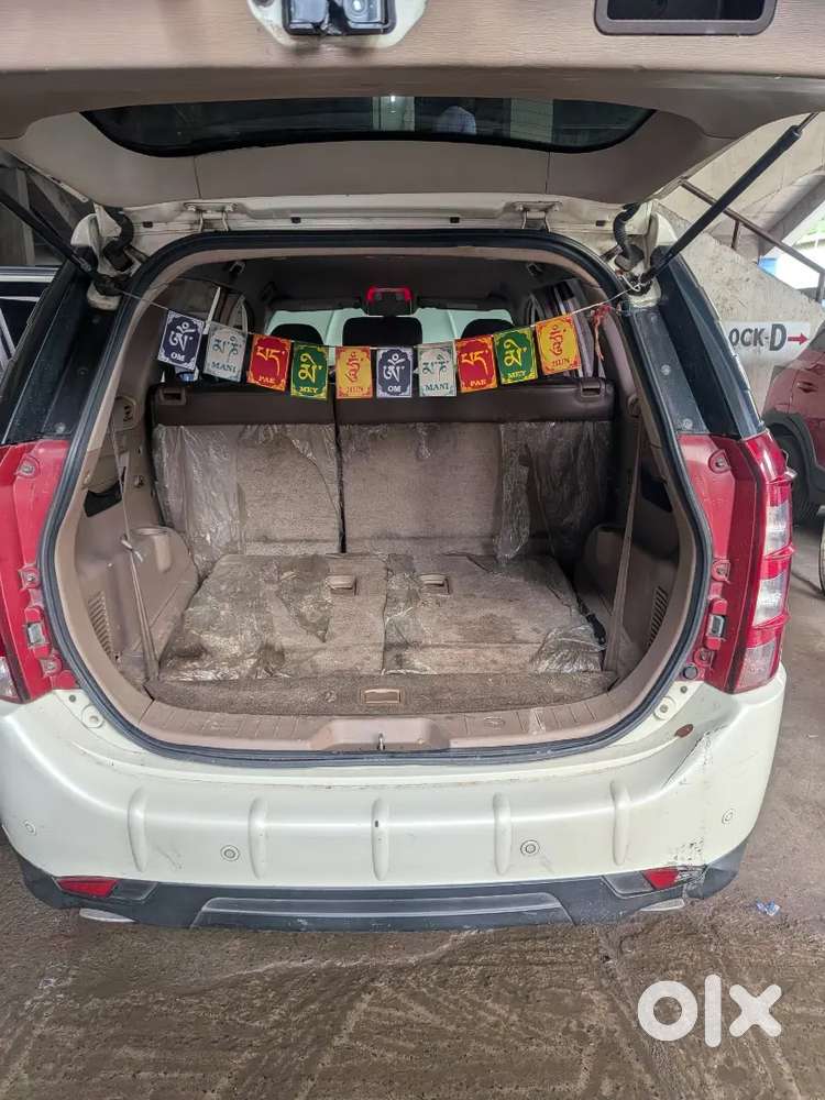 Mahindra Xuv500 Diesel 2012 Car