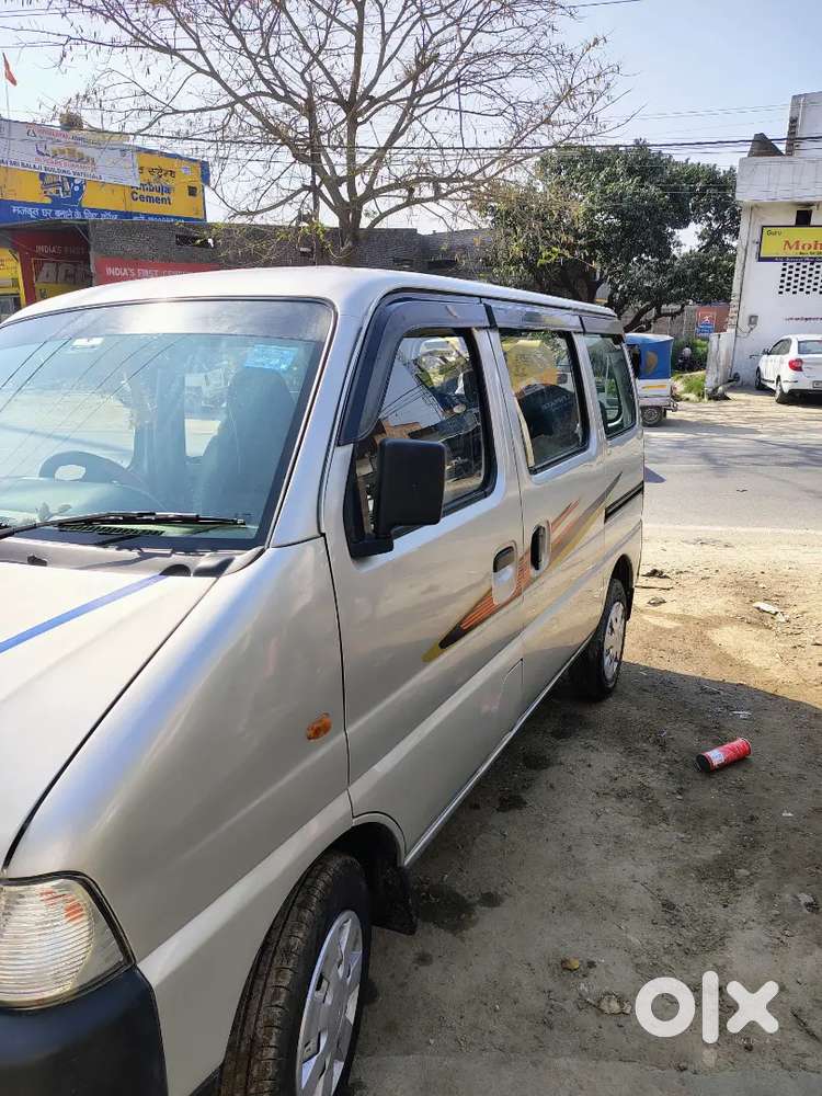 Maruti Eeco Smiles 2018