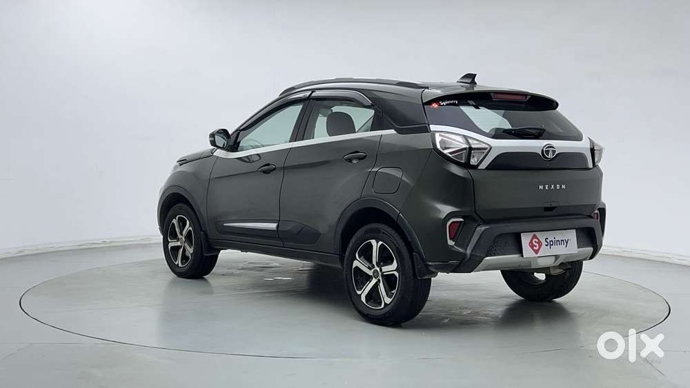 Tata Nexon Xz Plus (hs), 2022, Petrol