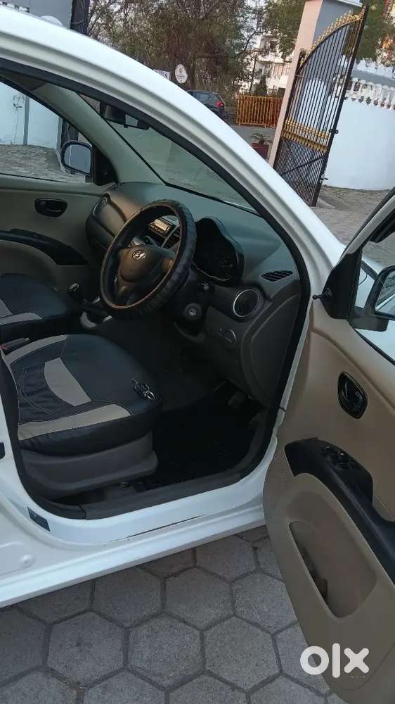 Hyundai I10 Magna 4.powar Vindo Sentor Loking Eloywhel  2016 Modal