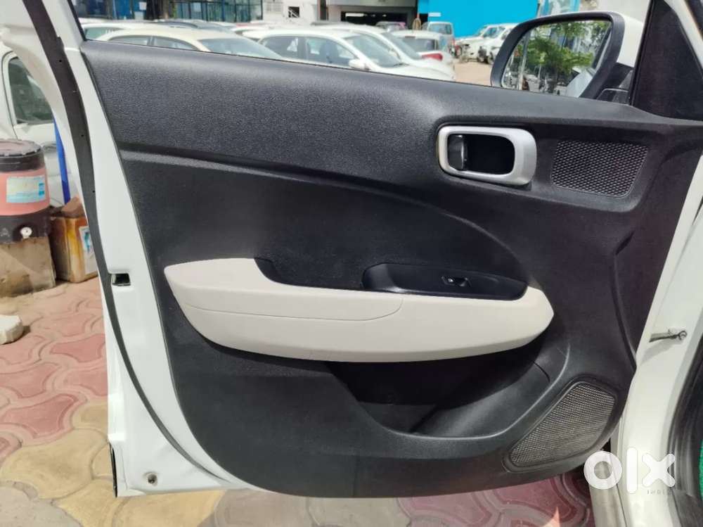Hyundai Venue Sx, 2022, Petrol