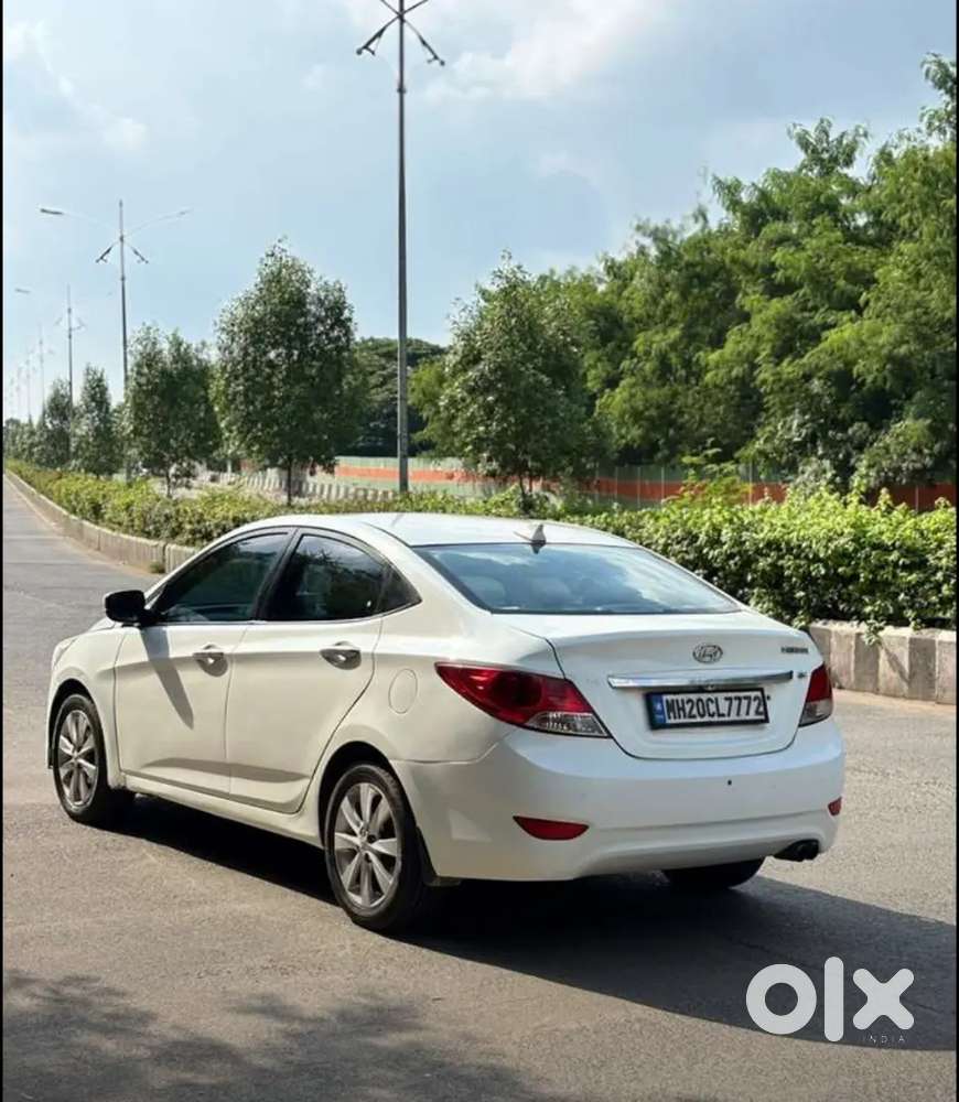 Hyundai Verna 2012 Diesel Manual