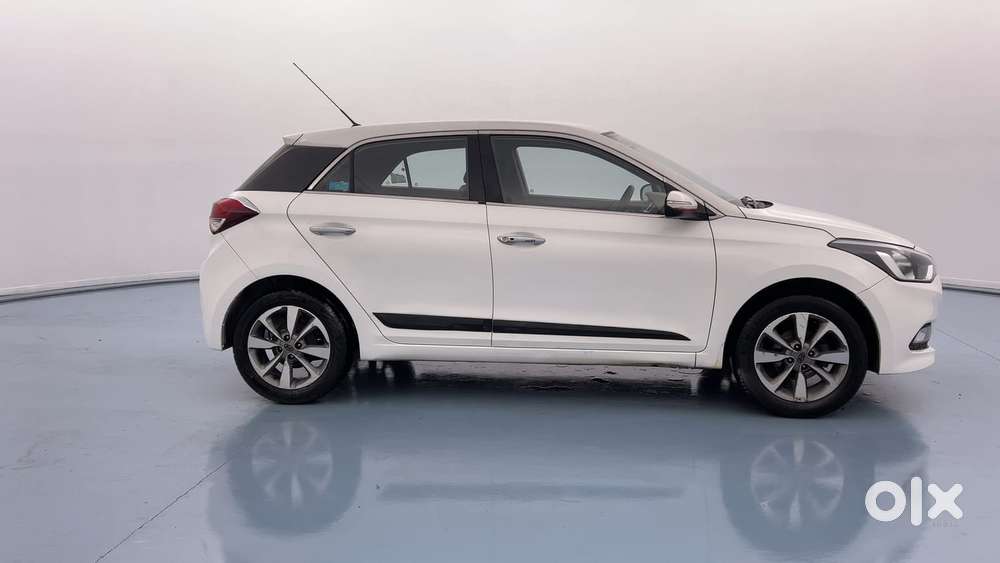 Hyundai Elite I20 Asta Option, 2015, Petrol