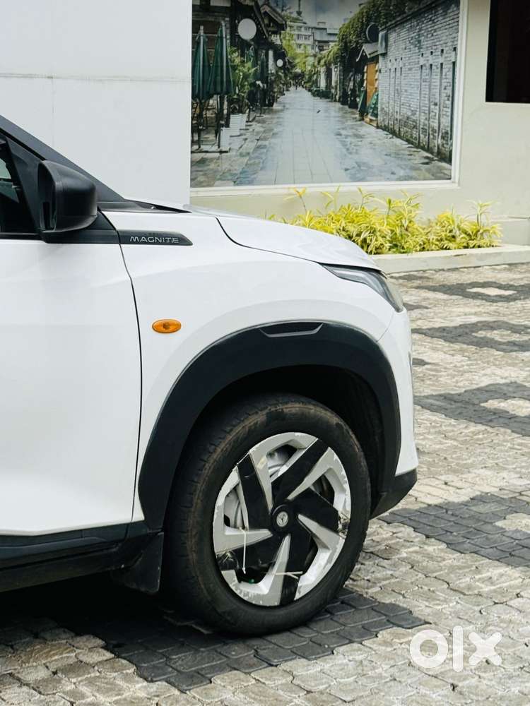 Nissan Magnite 1.0 Xe, 2022, Petrol