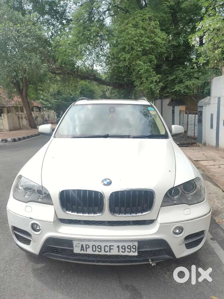 Bmw X5 Xdrive30d – 2011 Model  Alpine White  Excellent Condition