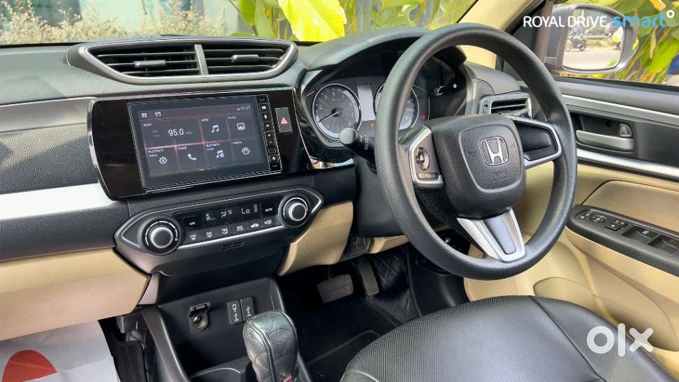Honda Amaze, 2022, Petrol