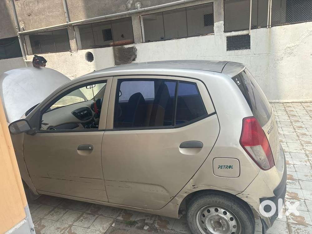 Hyundai I10 2010 Petrol 57400 Km Driven