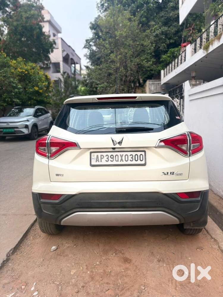 Mahindra Xuv 300(desiel)