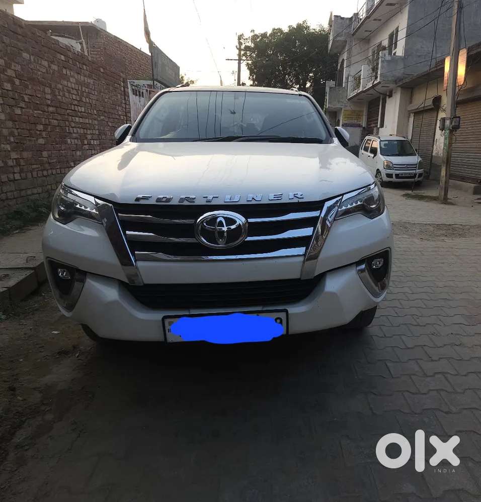 Toyota Fortuner Diesel 2018 4×2 Auto