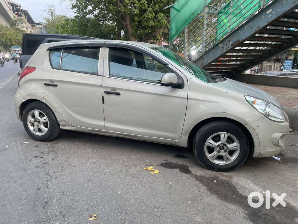 Hyundai I20 2012 Cng & Hybrids Well Maintained