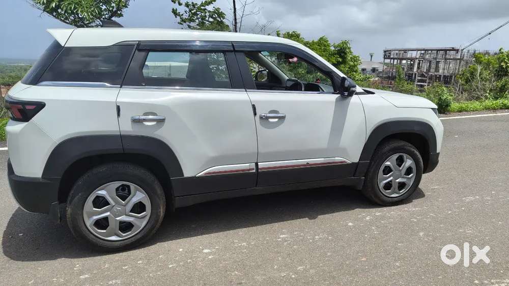 Maruti Suzuki Brezza 2024 Petrol 28000 Km Driven