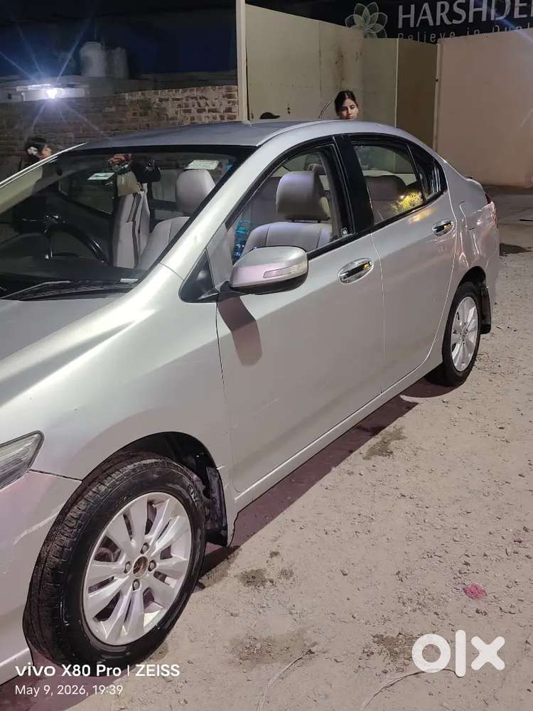 Honda City At I-vtec 2013