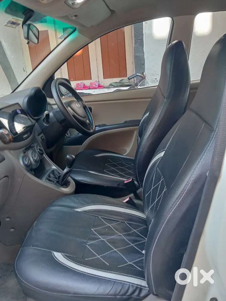Hyundai I10 2011 Cng  Well Maintained