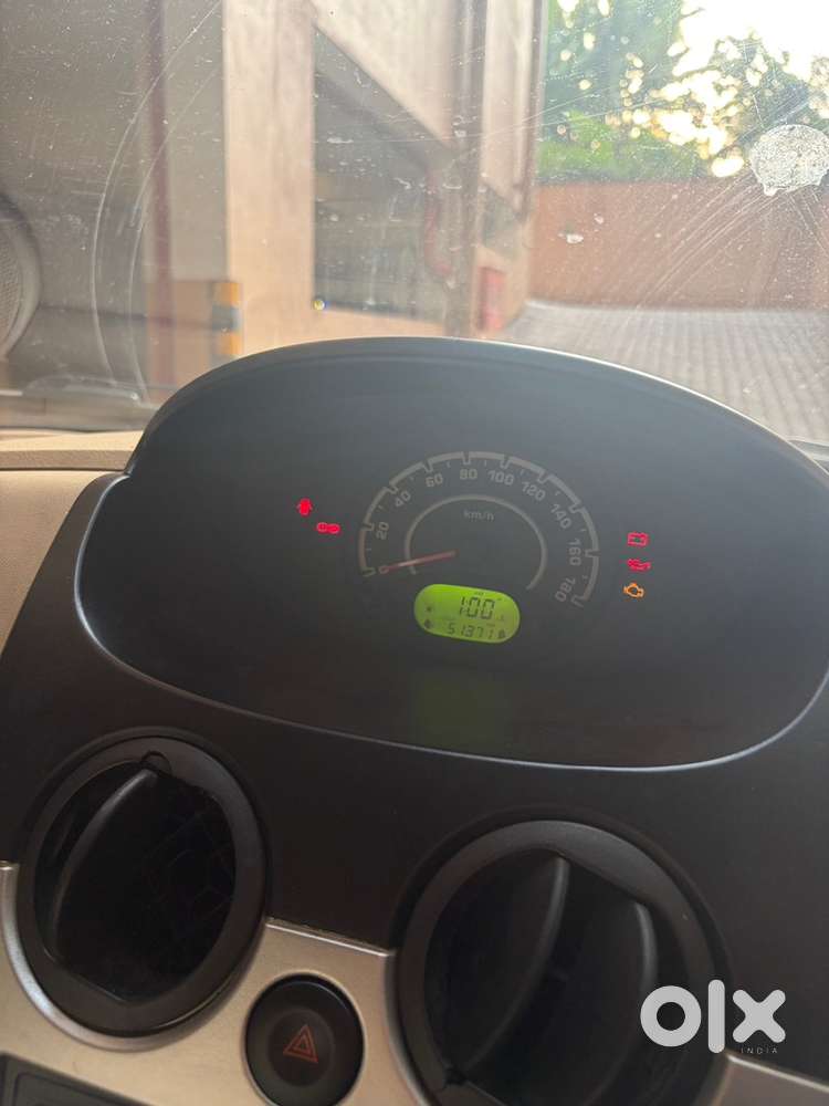 Chevrolet Spark Petrol 2012