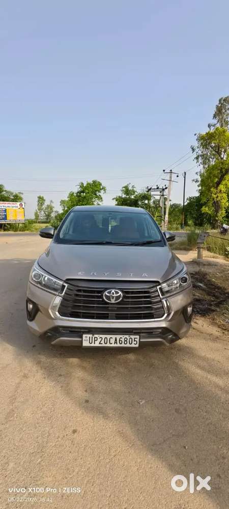 Toyota Innova Crysta 2022 Diesel Well Maintained