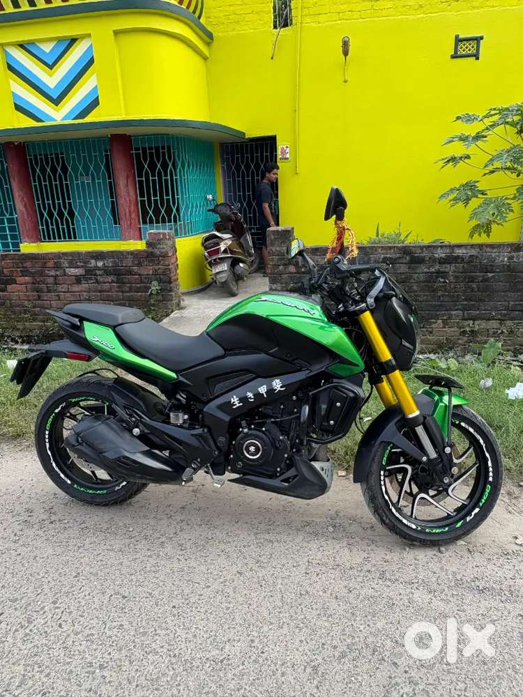 Dominor 400 Motorcycles 1814946446