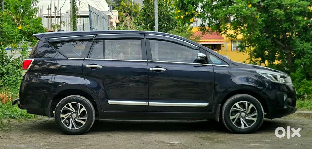 Toyota Innova Crysta 2.8 Gx At 8 Seater, 2021, Diesel