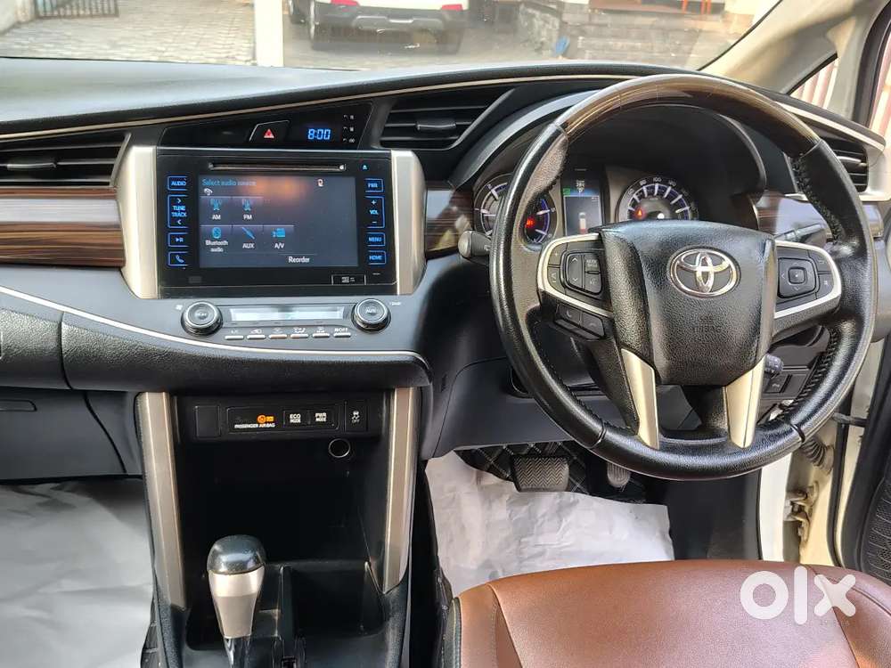 Toyota Innova Crysta Z 2016 Diesel Automatic