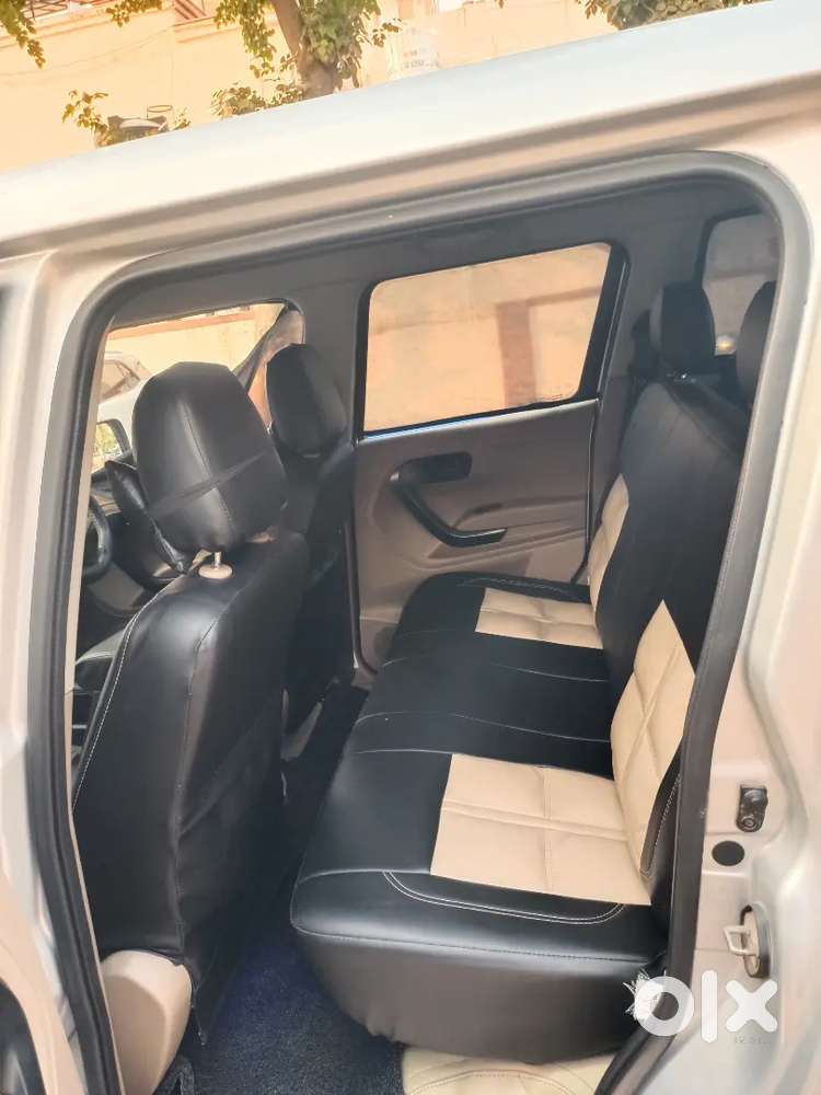 Mahindra Tuv 300 2018 Diesel