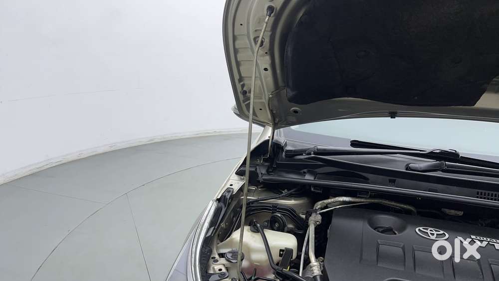 Toyota Corolla Altis 2013-2017 Vl At, 2015, Petrol