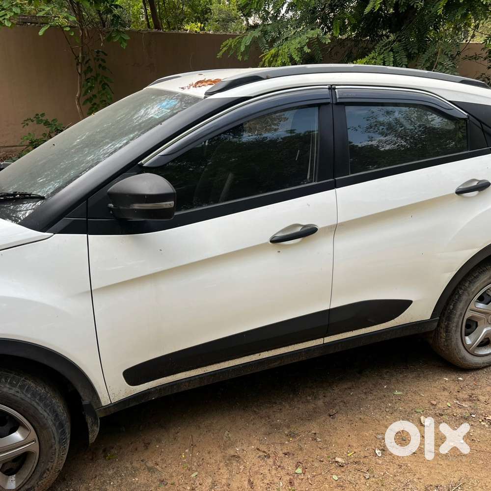 Tata Nexon Petrol 2023