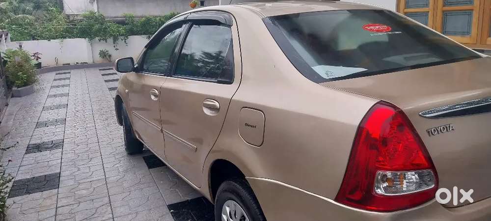 Toyota Etios 2012  Diesel 136000 Km Driven (dh Re Registration )