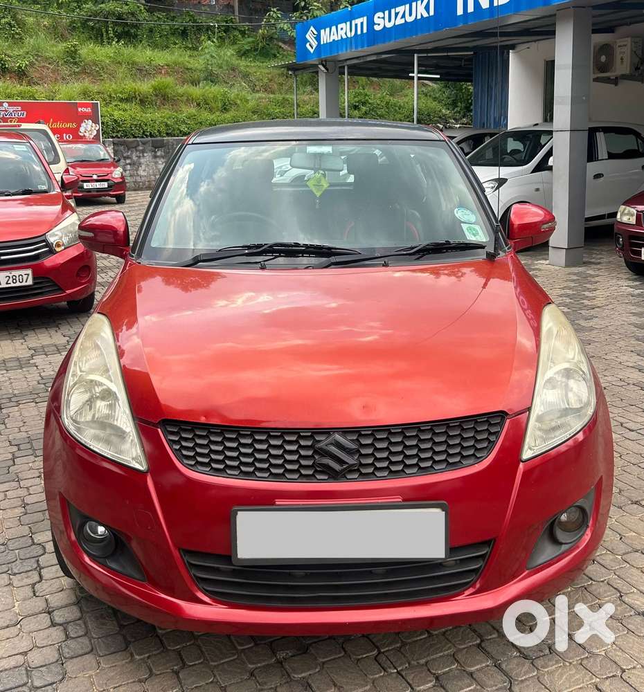 Maruti Suzuki Swift Vxi Optional, 2012, Petrol
