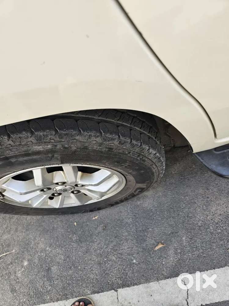 Mahindra Tuv 300 2016 Diesel 57600 Km Driven