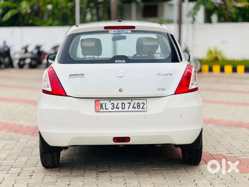 Maruti Suzuki Swift 2004-2010 Vxi Bsiv, 2016, Petrol