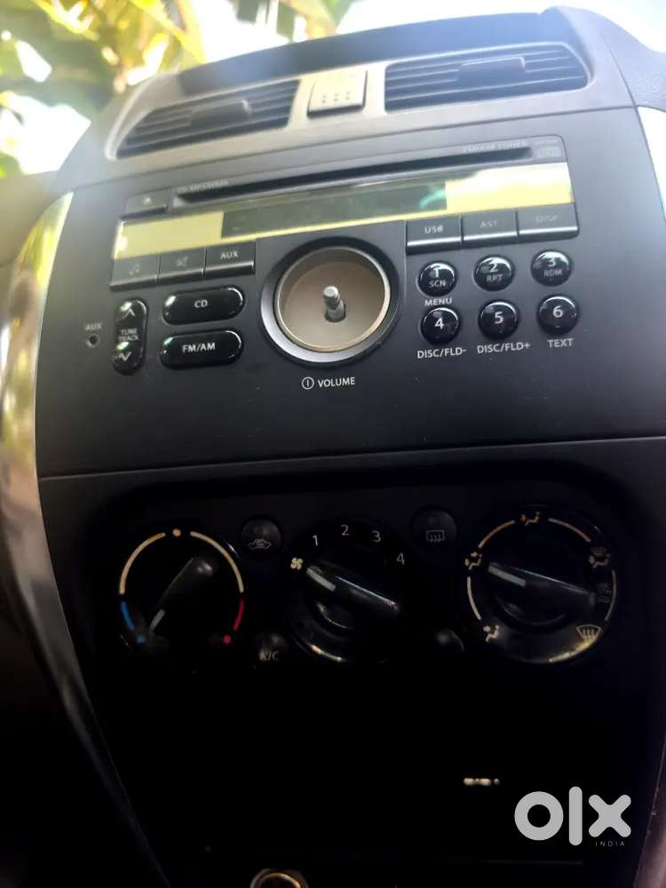Maruti Suzuki Sx4 2010