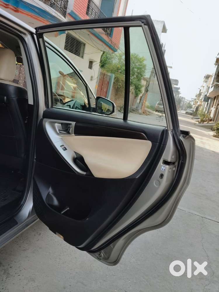 Toyota Innova Crysta 2.8z Automatic, 2019, Diesel