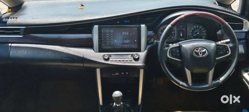 Toyota Innova Crysta 2.4 V 8 Str, 2017, Diesel