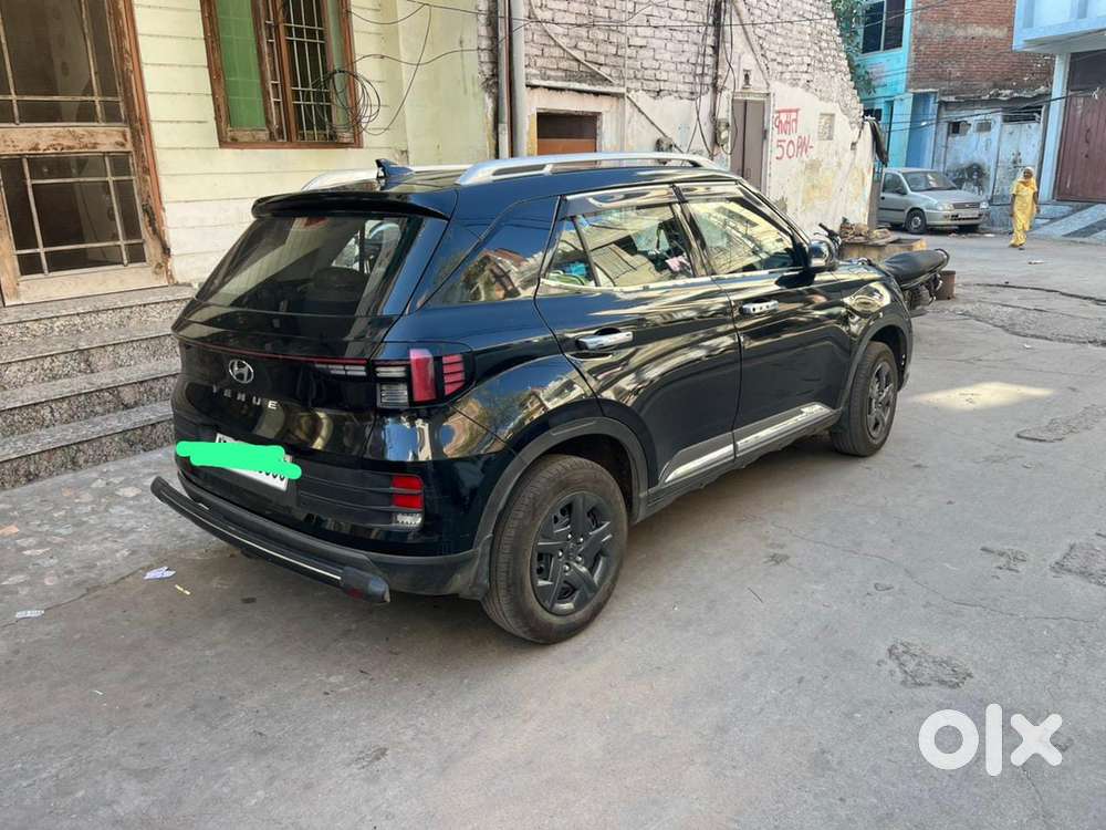 2024 Hyundai Venue Petrol Manual