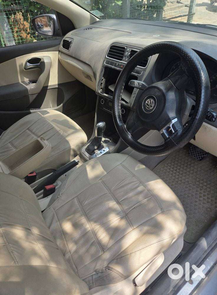 Volkswagen Vento 1.2 Tsi Highline Plus At, 2012, Petrol