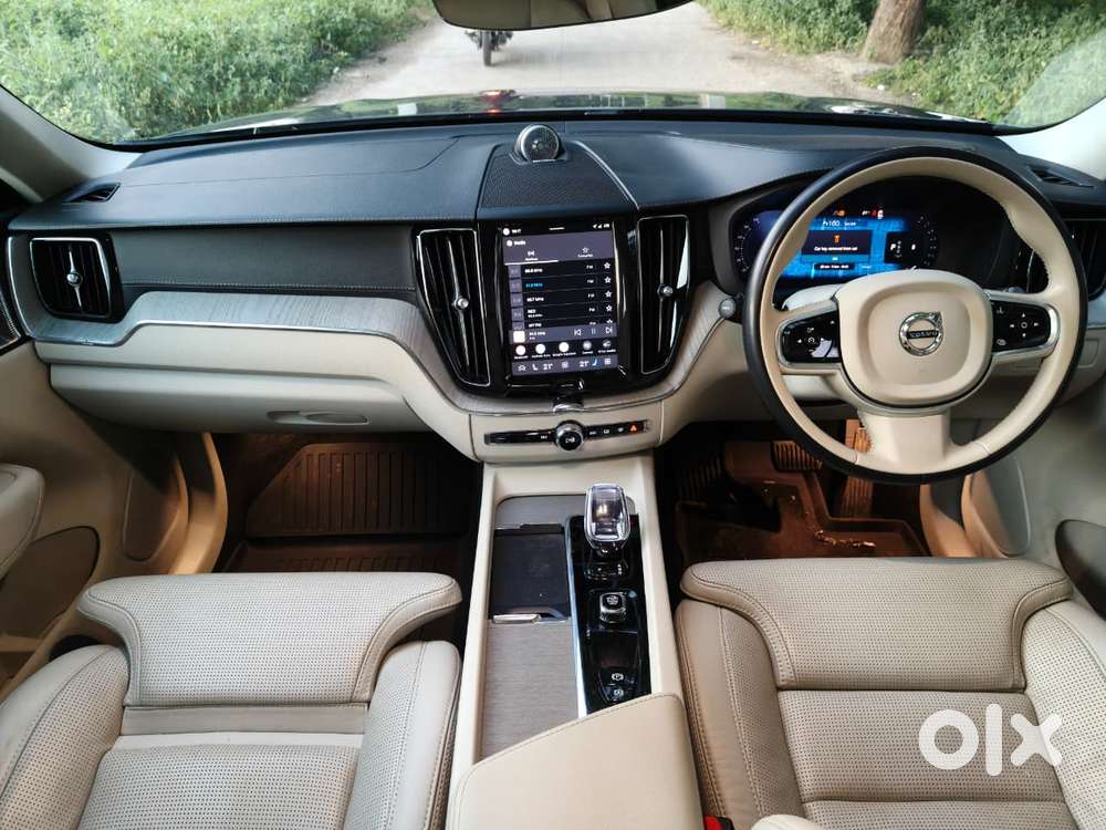 Volvo Xc60 2.0 B5 Ultimate, 2025, Petrol