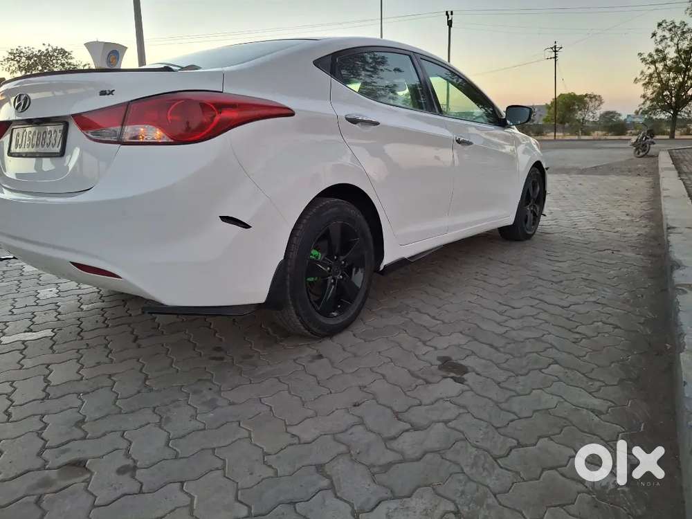 Hyundai Elantra Crdi 2014 Automatic Sx
