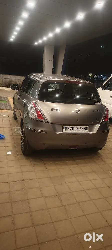 Maruti Suzuki Swift 2016 Diesel 70000 Km Driven