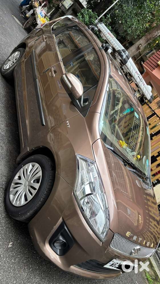 Maruti Suzuki Ertiga 2015.low Driven Private Car