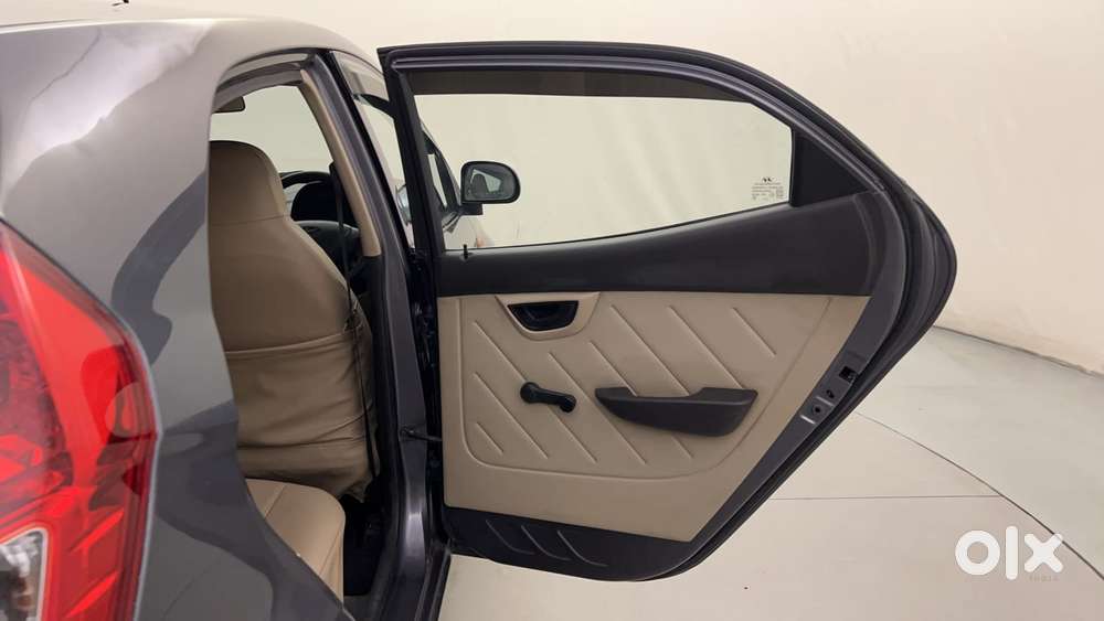 Hyundai Eon Era +, 2017, Petrol